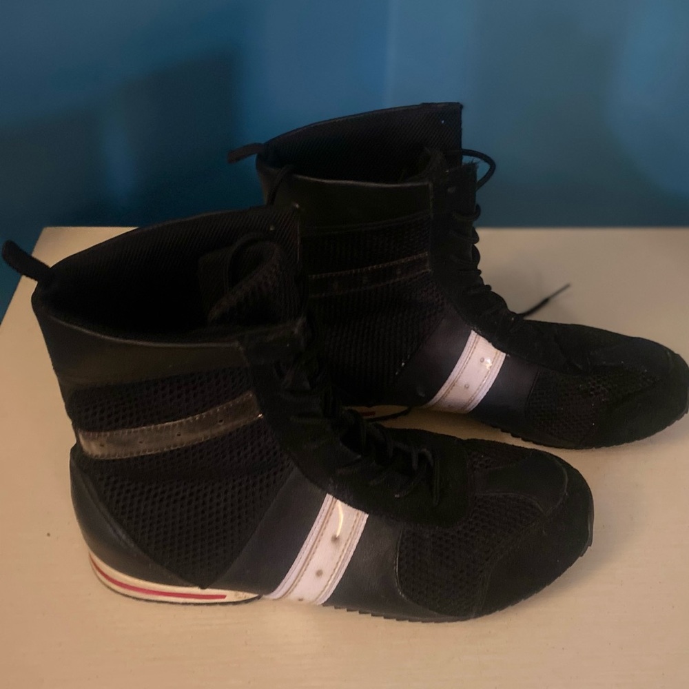 Vintage Ultra Rare Oakley Black and White Lace Up Boots